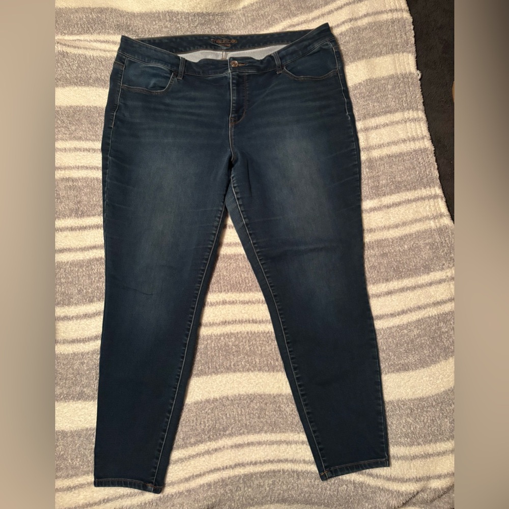 Maurices Mid Rise Dark Blue Skinny Jeans Denim Casual Streetwear Versatile